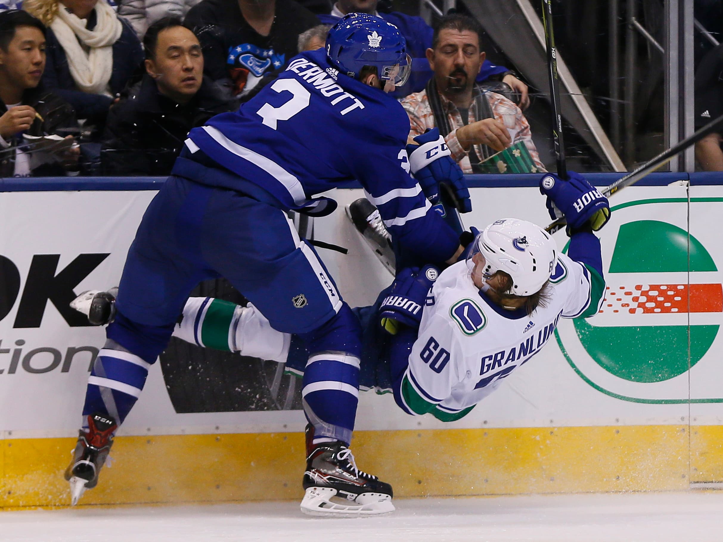 Brayden Schenn traded to Blues by Flyers for Jori Lehtera, picks