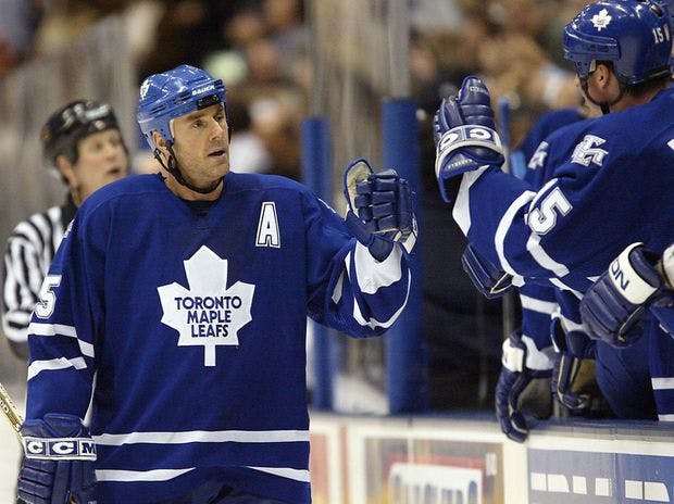 JOE NIEUWENDYK Toronto Maple Leafs 2003 CCM Throwback NHL Hockey