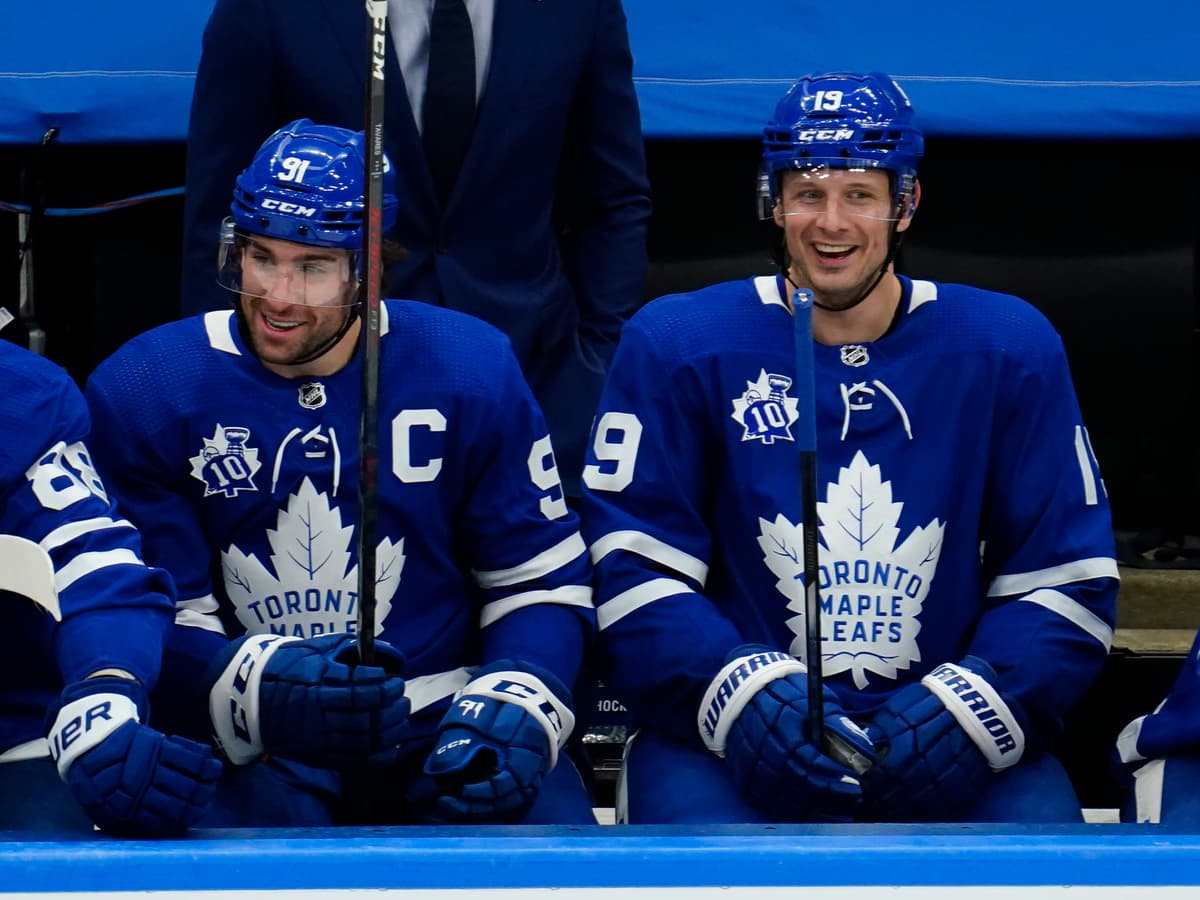 Instant Analysis of the Toronto Maple Leafs 2021-22 Schedule