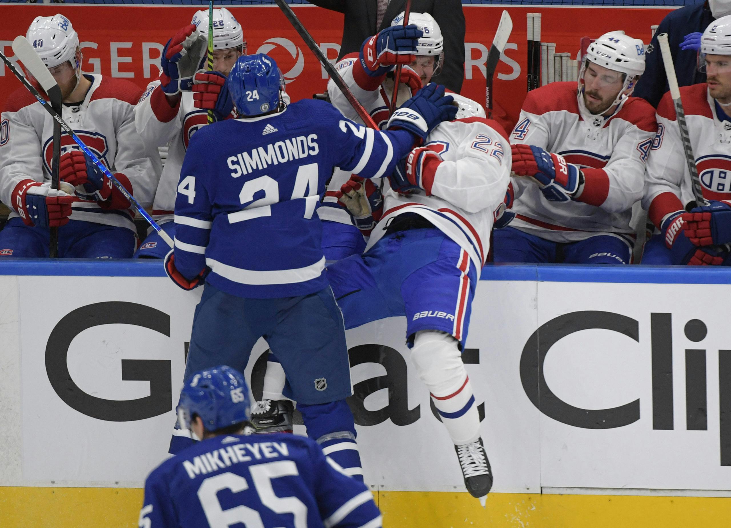Nick Robertson, Wayne Simmonds among call-ups for Maple Leafs