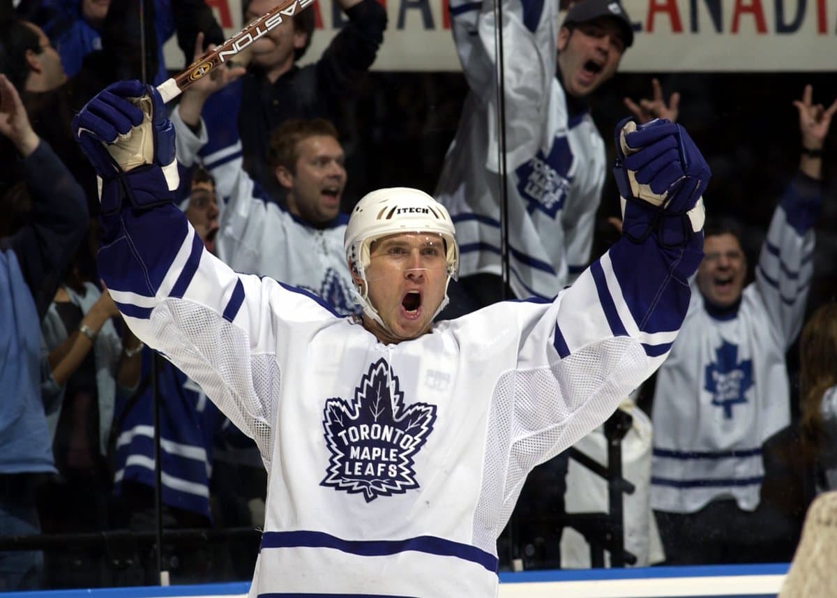 Alexander Mogilny Is Hockey Hall Of Fame Worthy