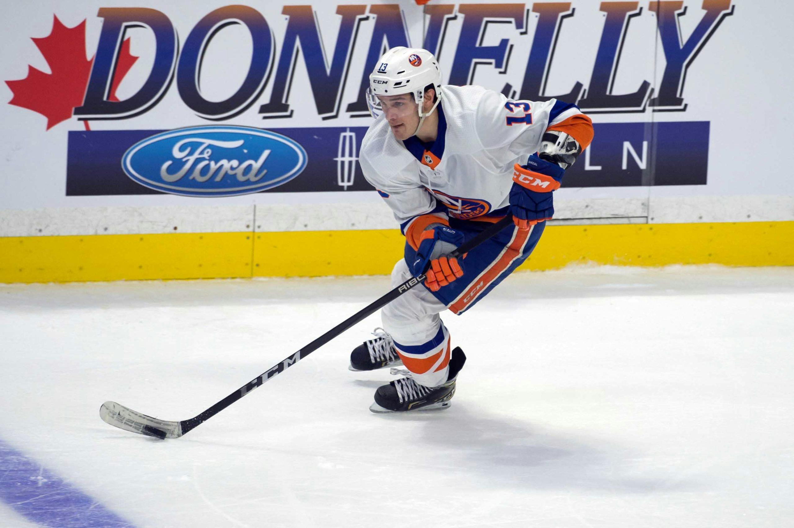 Islanders notes: Casey Cizikas day-to-day, Aatu Raty game-time