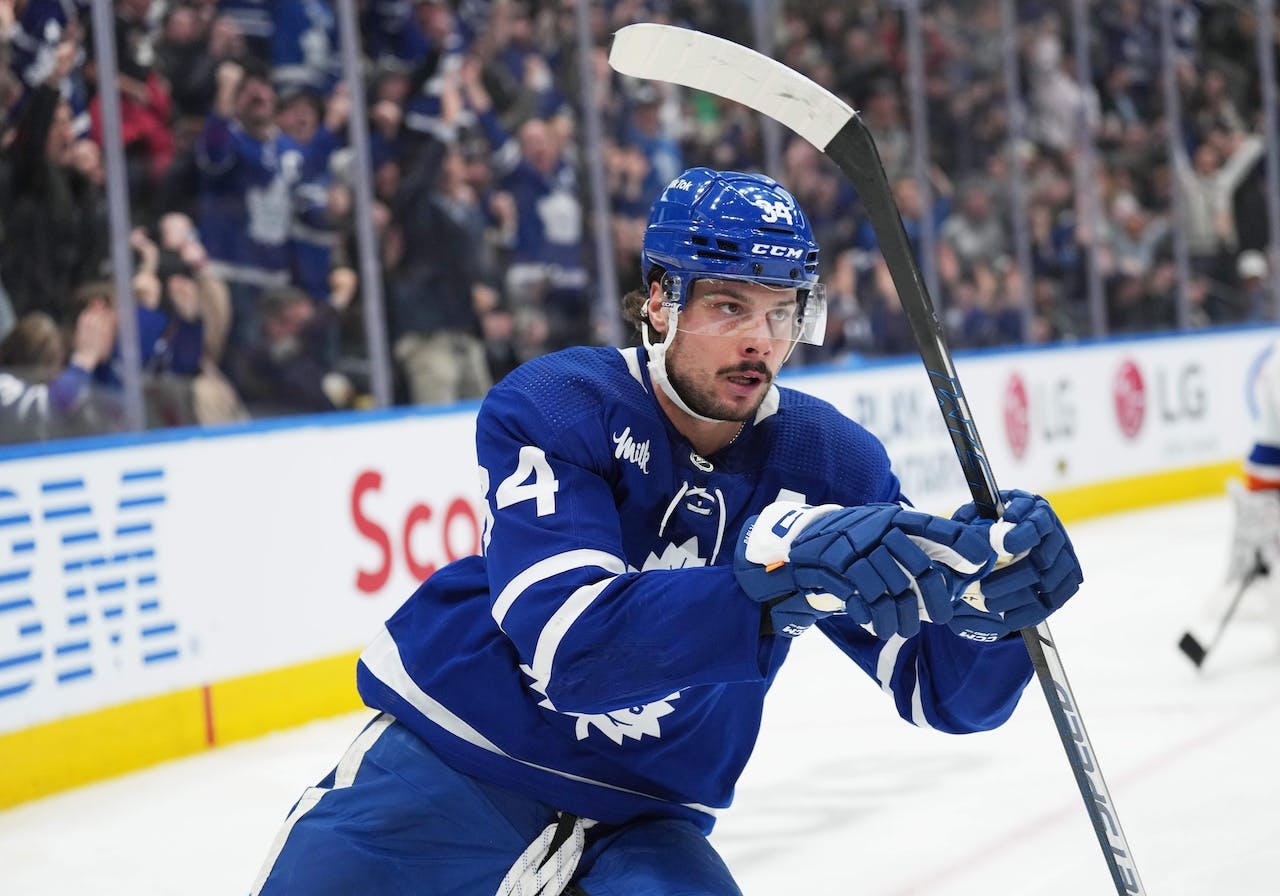 Matthews' 1st goal of season lifts Maple Leafs over Capitals