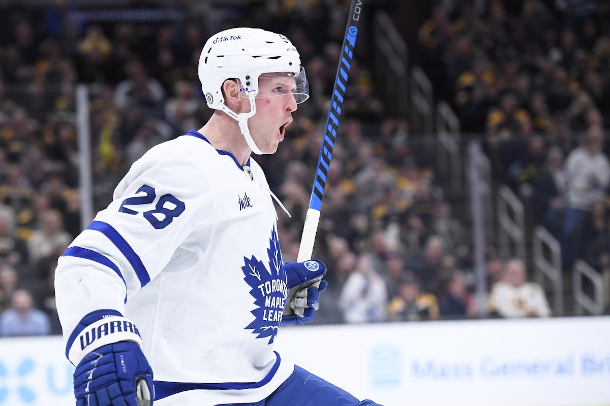 Maple Leafs' Lafferty fined for cross-check on Lightning's Colton