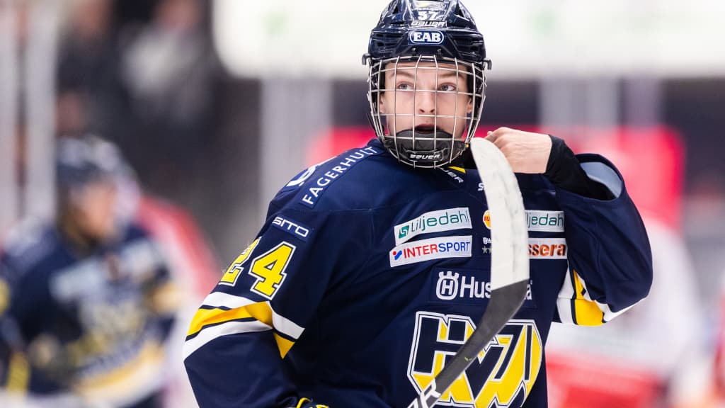 Oscar Fisker Mølgaard is a two-way centreman the Leafs may select at ...