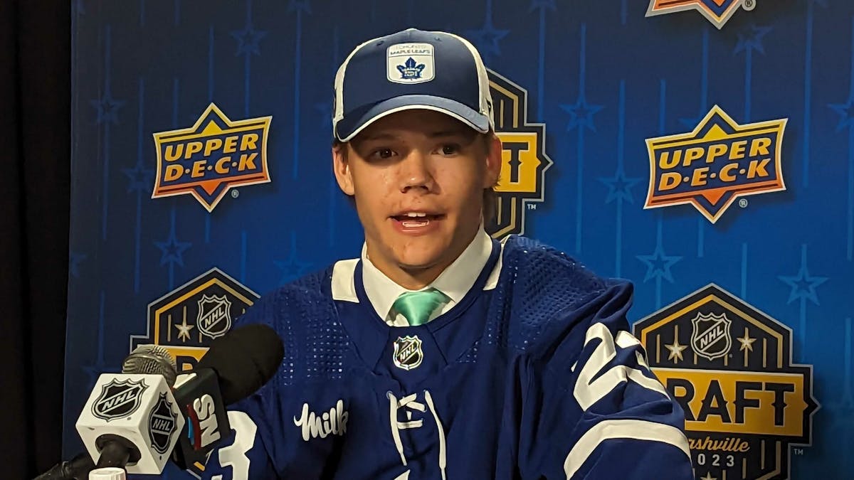 Toronto Maple Leafs select Easton Cowan with first-round pick ...
