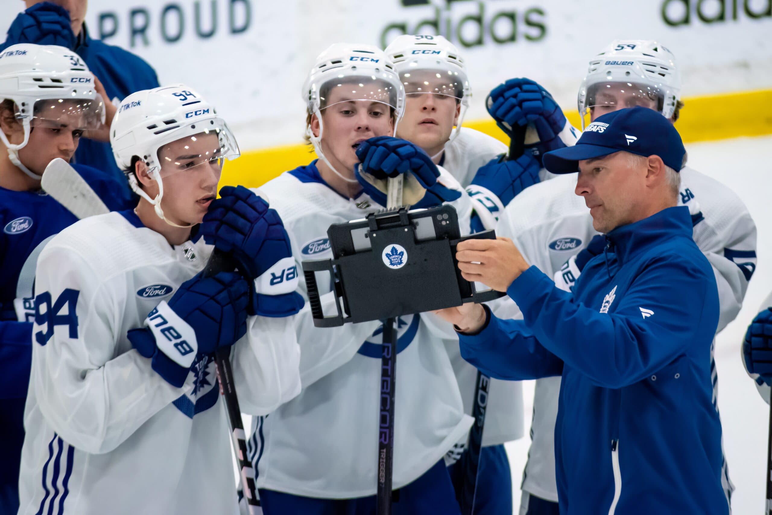 Toronto Maple Leafs sign top draft pick Timothy Liljegren, but