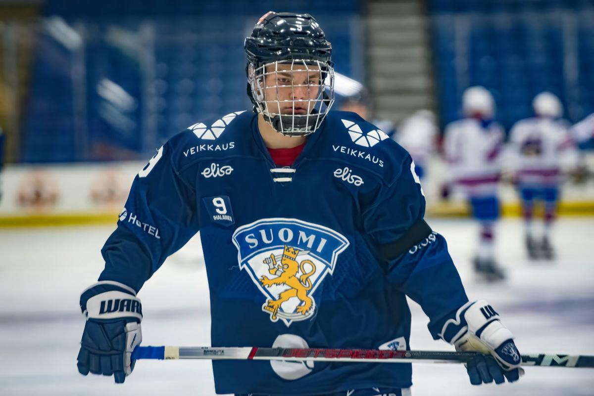 Why Aron Kiviharju is the right pick for the Toronto Maple Leafs at the