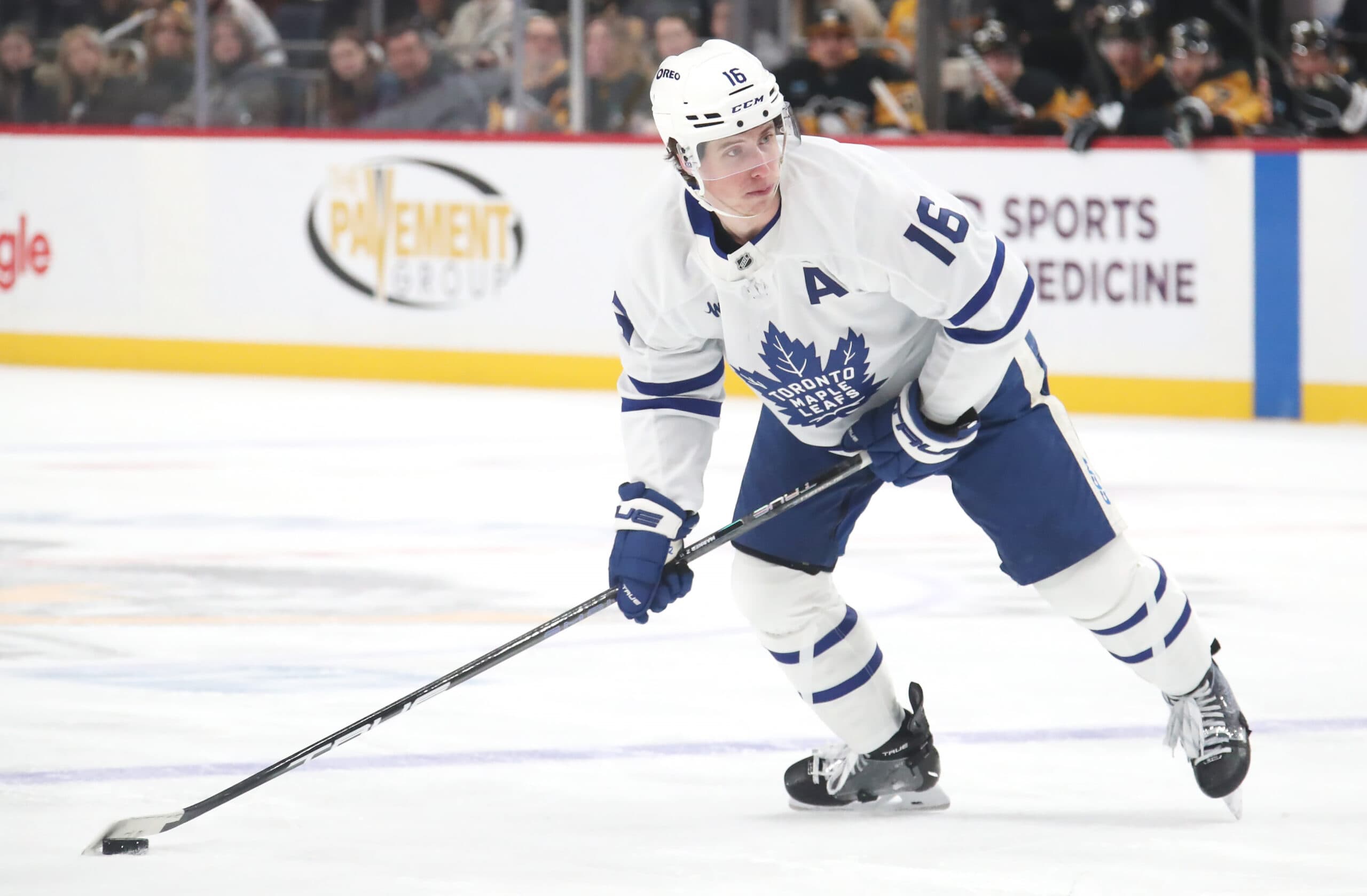 Mitch Marner skates Toronto Maple Leafs