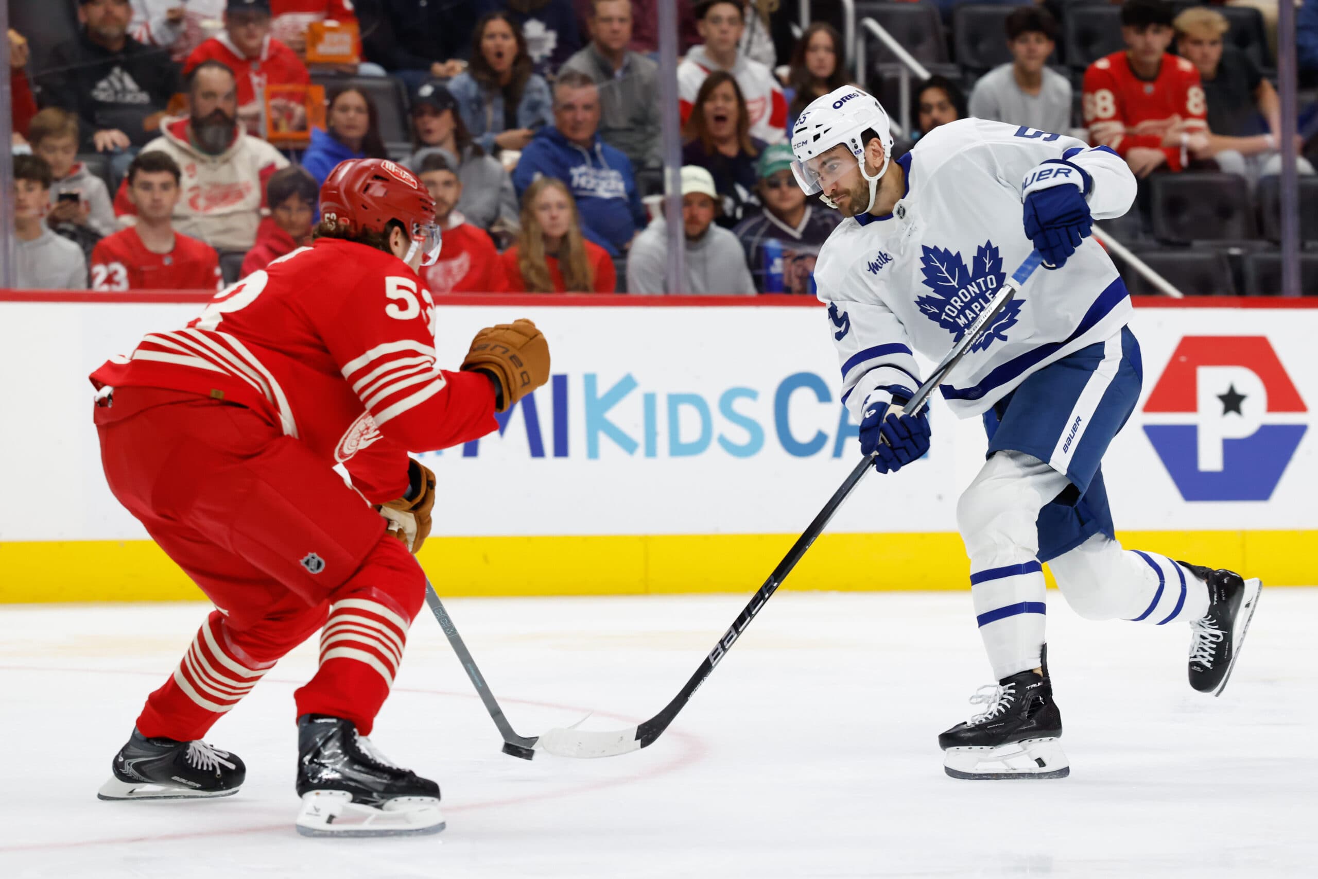 Maple Leafs forward Nicolas Roy.